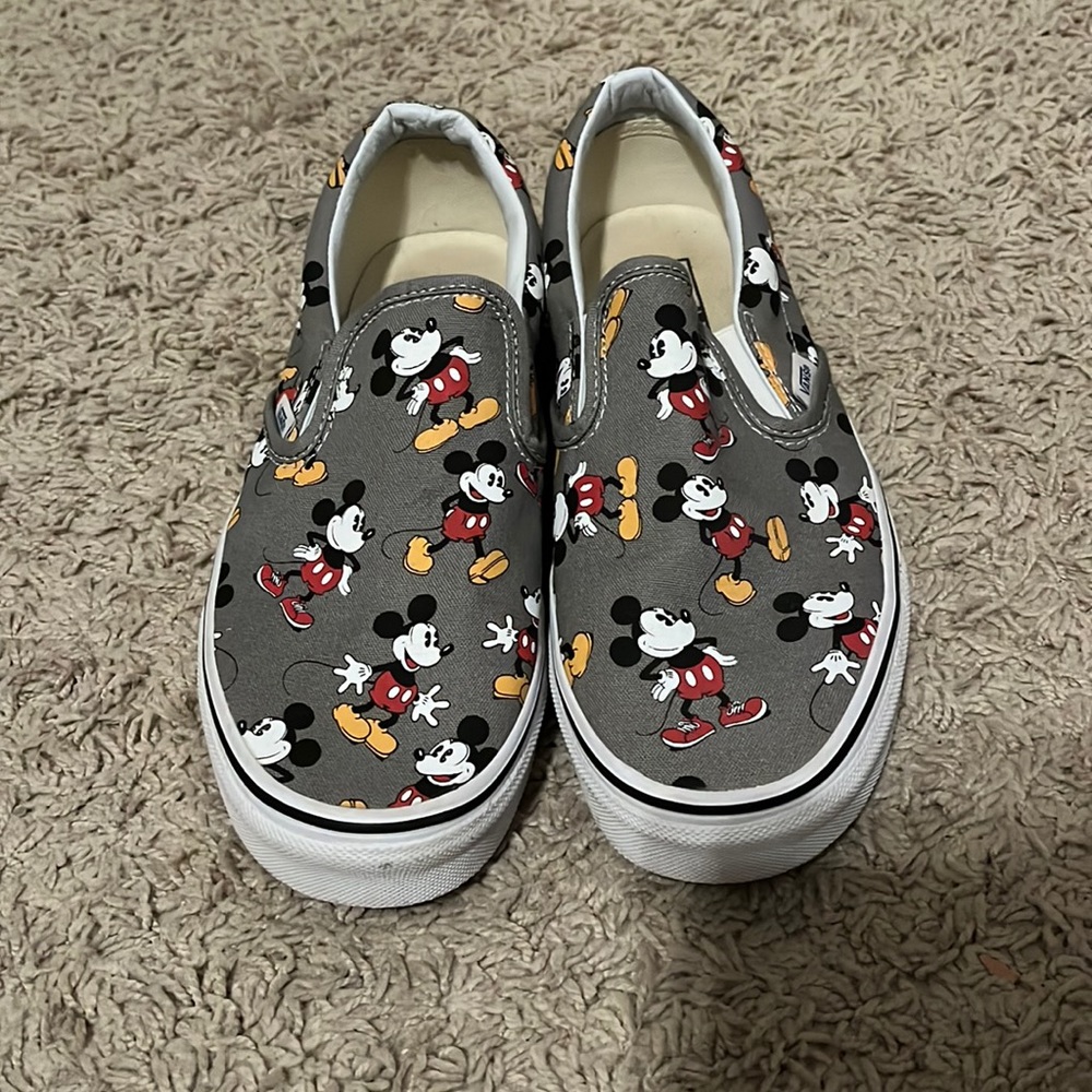 Mickey Mouse vans